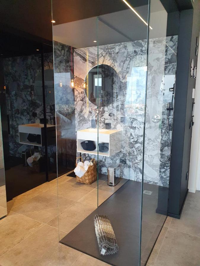 Visioni Lake View Boutique Rooms & Breakfast - Adults Friendly Riva del Garda Dış mekan fotoğraf